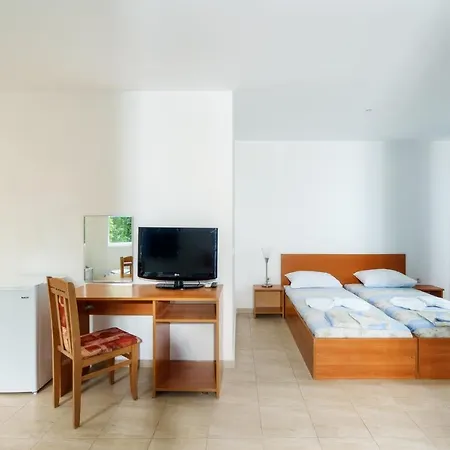 Park 2 Hotel